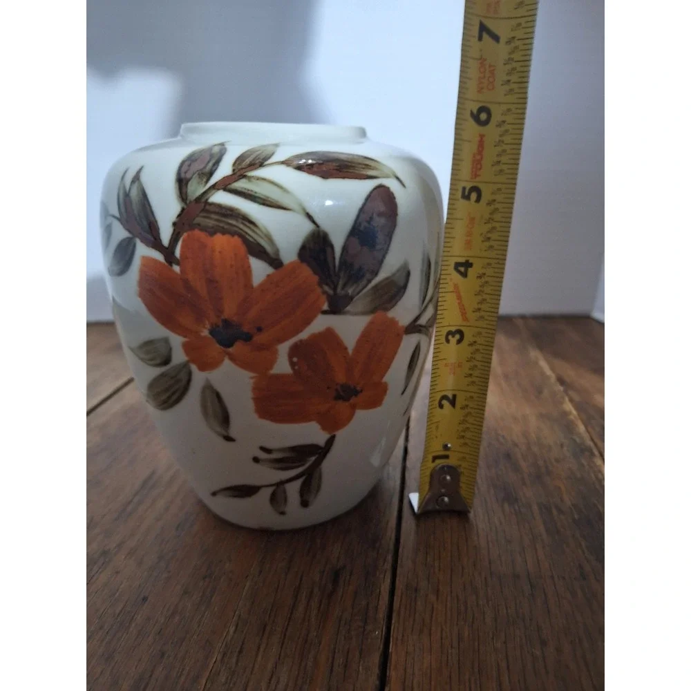 Vintage Japan Hand Painted Ceramic Bud‎ Vase Orange Floral White Ginger Jar 5.5
